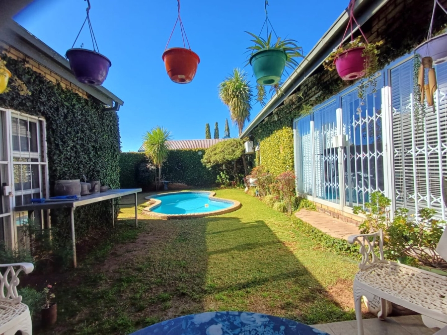 1 Bedroom Property for Sale in Lichtenburg North West